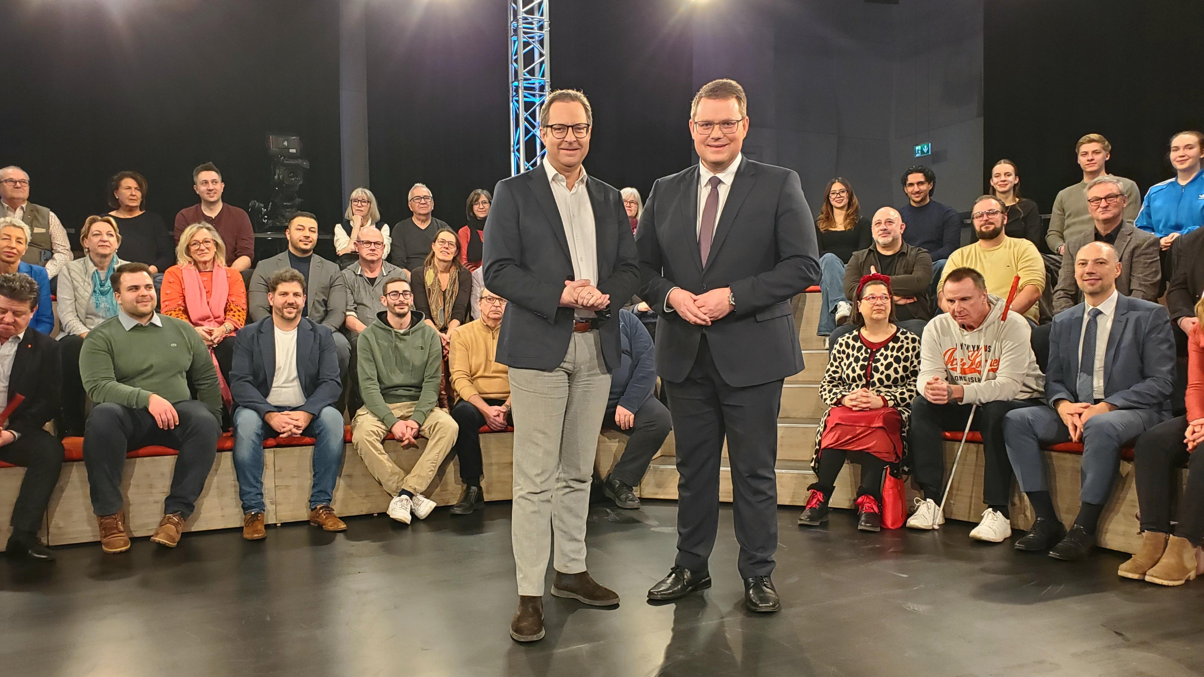 Bei der Sendung jetzt red i diskutierten Bürgerinnen und Bürger unter anderem über die von der Politik angestoßene Frage, ob die Deutschen zu wenig arbeiten. 