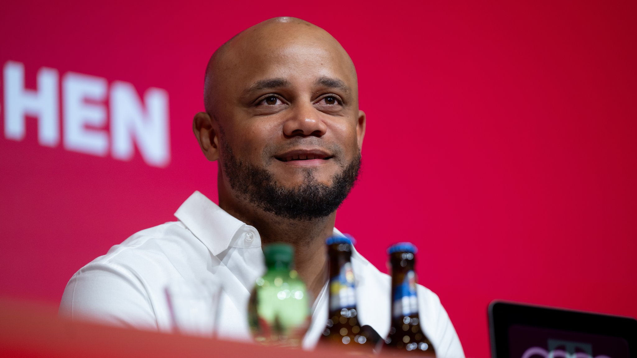 "Habe die Ehre" und "Mia san mia" - Kompany will bayerisch leben