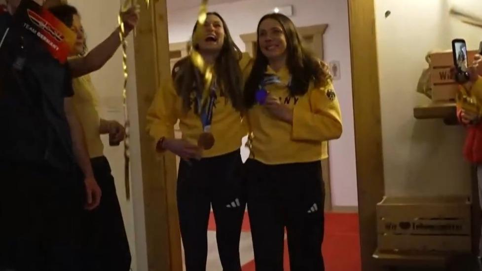 Laura Gimmler (links) und Coletta Rydzek (rechts)