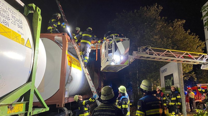 In München-Trudering starb Anfang Juli ein Jugendlicher beim Waggonklettern | Bild: Bundespolizei In München-Trudering starb Anfang Juli ein Jugendlicher beim Waggonklettern