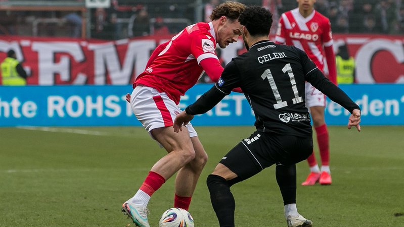 Energie Cottbus - 1. FC Schweinfurt | Bild: picture alliance / Fotostand | Weiland Energie Cottbus - 1. FC Schweinfurt