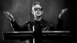 Der Depeche-Mode-Keyboarder Andy Fletcher ist mit 60 Jahren gestorben. | Bild:picture alliance / Pacific Press | Alessandro Bosio