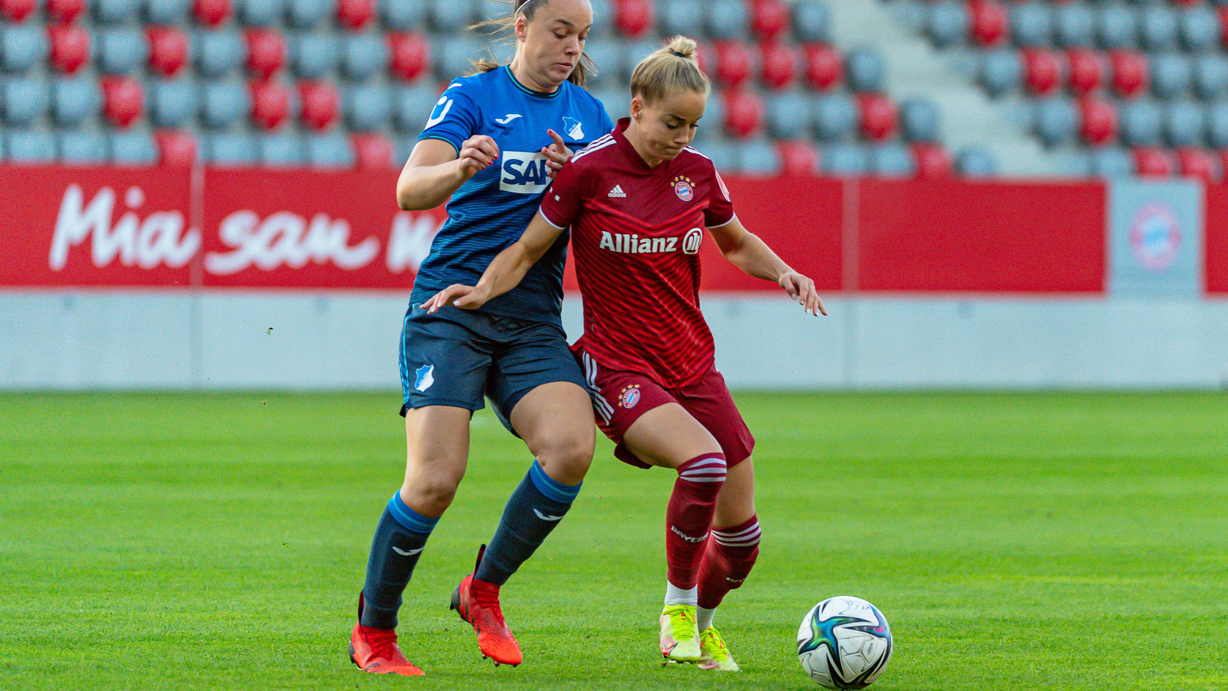 Frauen Bundesliga Fc Bayern Punktet Auch Gegen Hoffenheim Br24