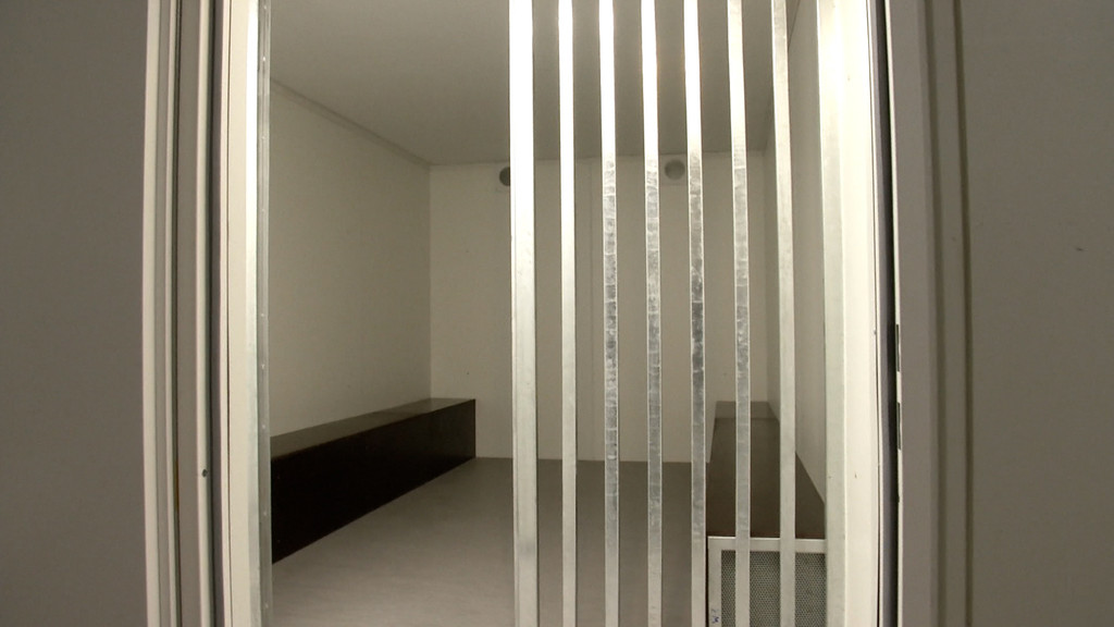 Spartanische Arrestzellen. | Bild: BR Spartanische Arrestzellen.