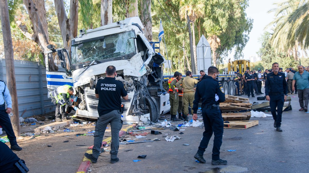 Ein Toter und dutzende Verletzte nach Anschlag in Israel