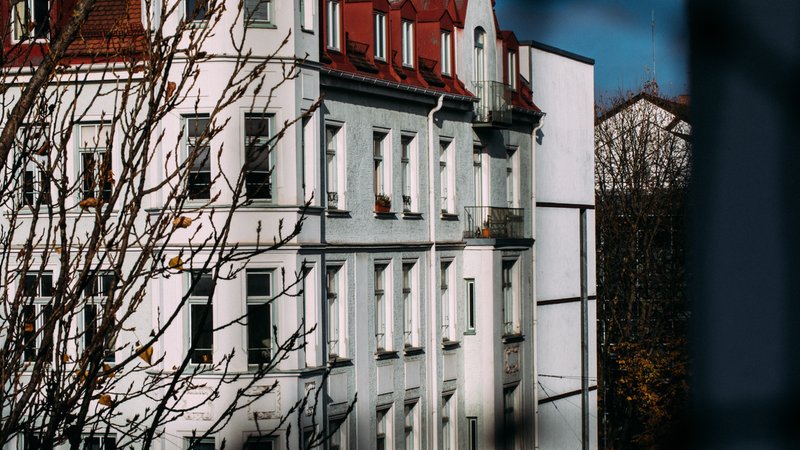 In Deutschland haben Eigentümer grundsätzlich das Recht, ihre Wohnung für sich selbst zu nutzen. | Bild: BR/Johanna Schlüter In Deutschland haben Eigentümer grundsätzlich das Recht, ihre Wohnung für sich selbst zu nutzen.