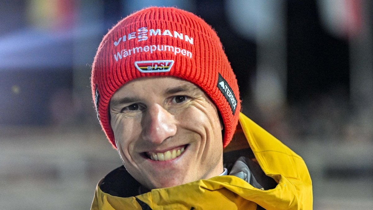 "Freuen uns alle sehr": Skisprung-Star Geiger verkündet Babynews