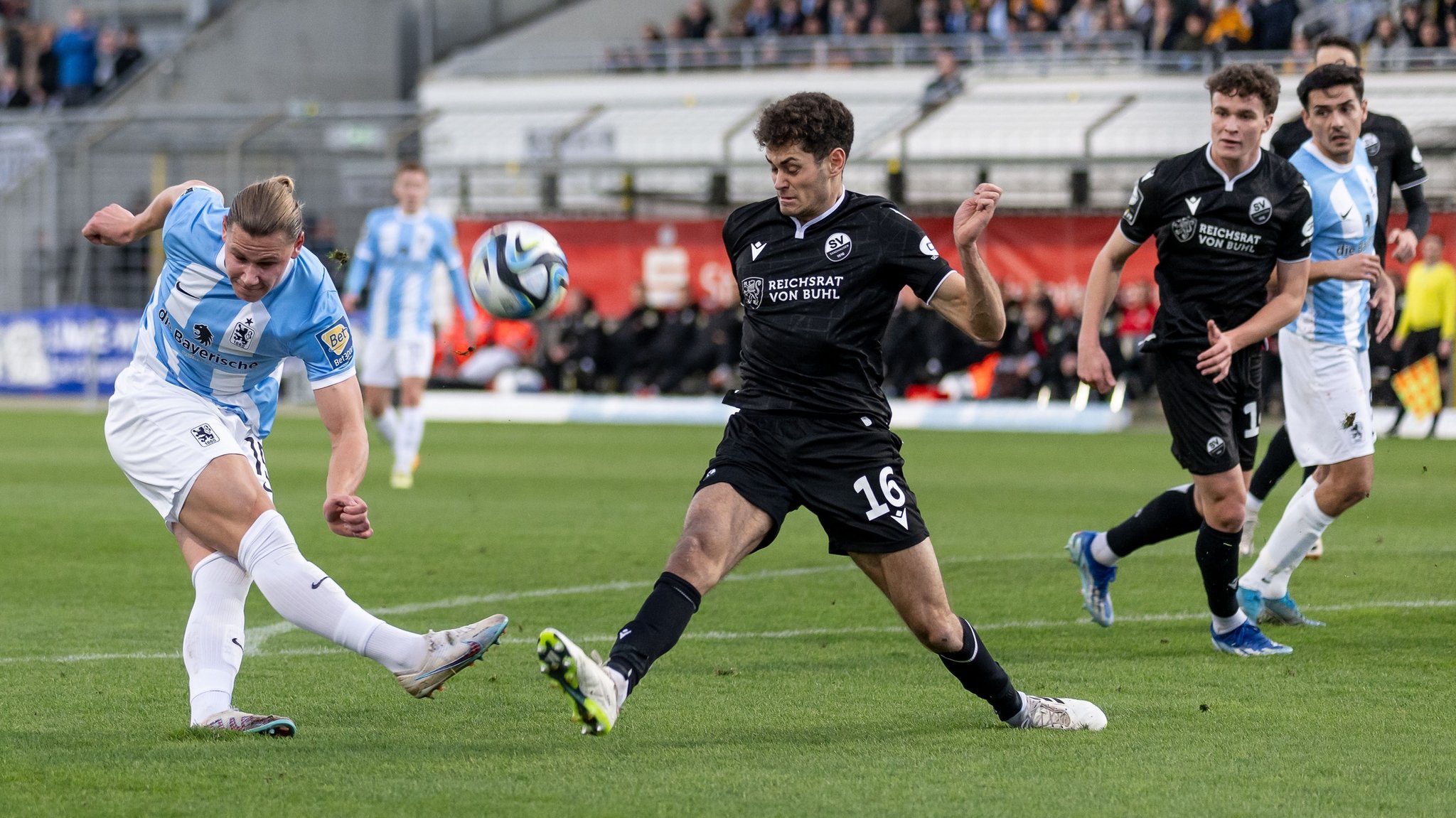 Spielszene TSV 1860 München - SV Sandhausen