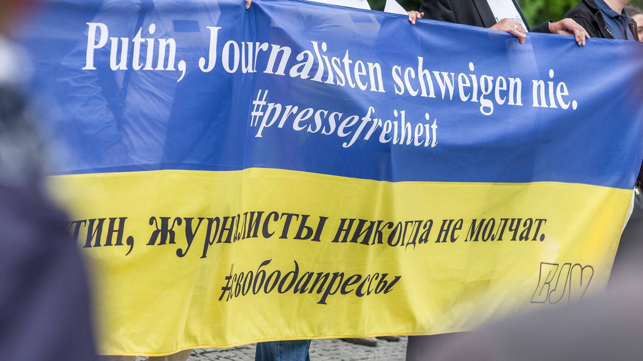 Ukraine-Ticker: Ermittlungen nach Tod von Reporterin