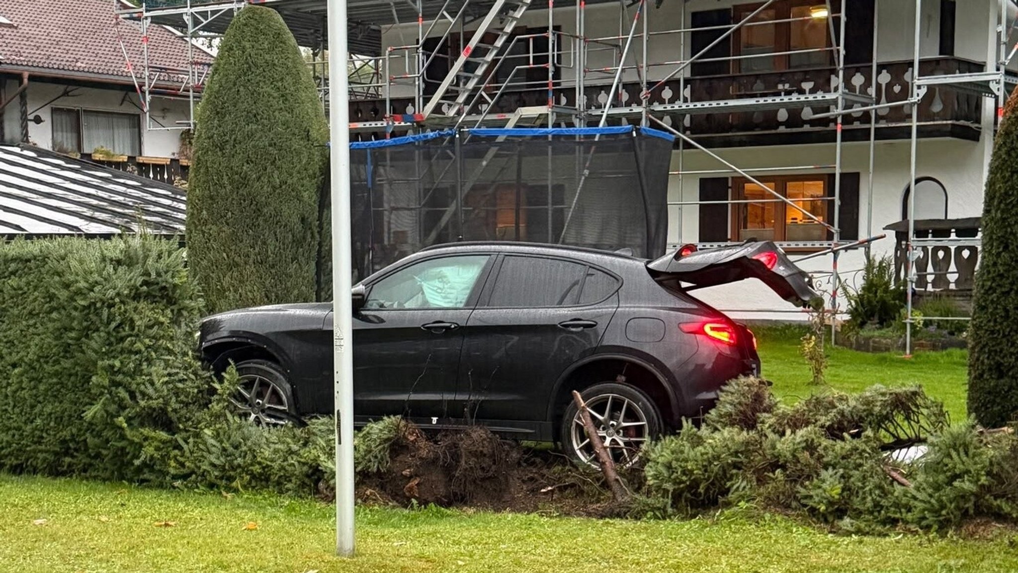 Mittenwald: Dritter Tatverdächtiger nach Waffendiebstahl gefasst