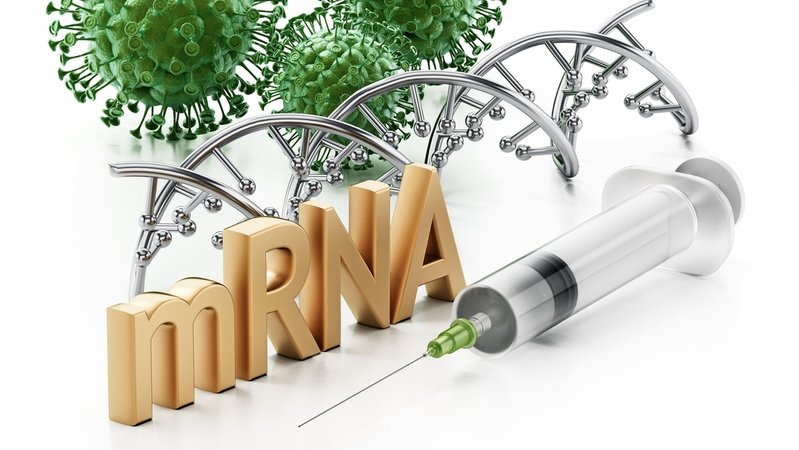 Illustration eines Schriftzugs "mRNA" mit Impfspritze und Coronaviren.