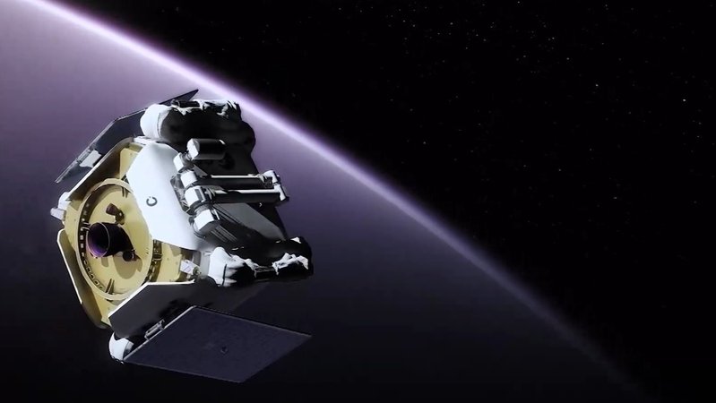 Ein Satellit über der Erdatmosphäre. | Bild: Bayerischer Rundfunk 2024 Ein Satellit über der Erdatmosphäre.