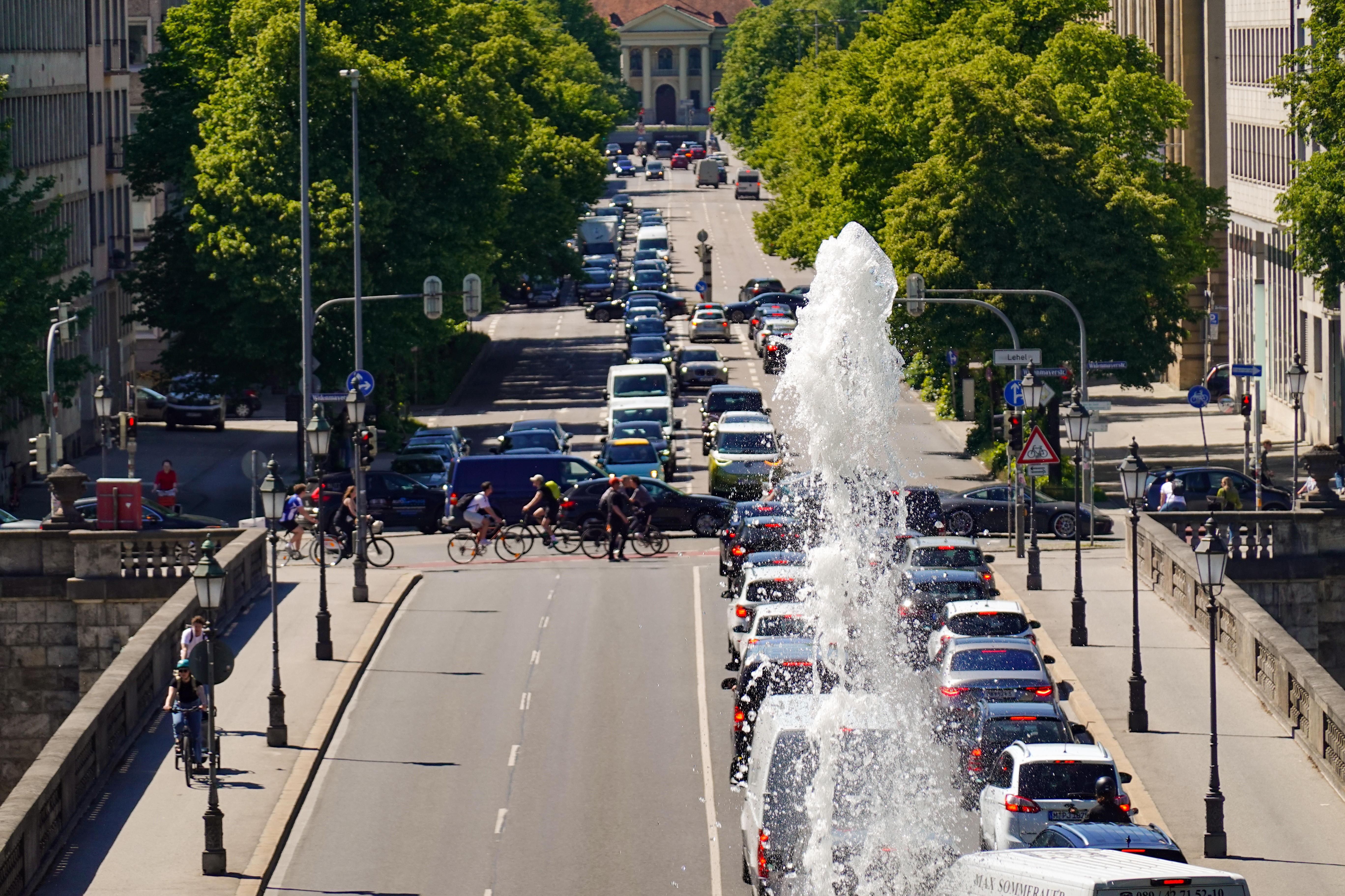 Bavaria: Summer weather over Pentecost with temperatures above 30 degrees