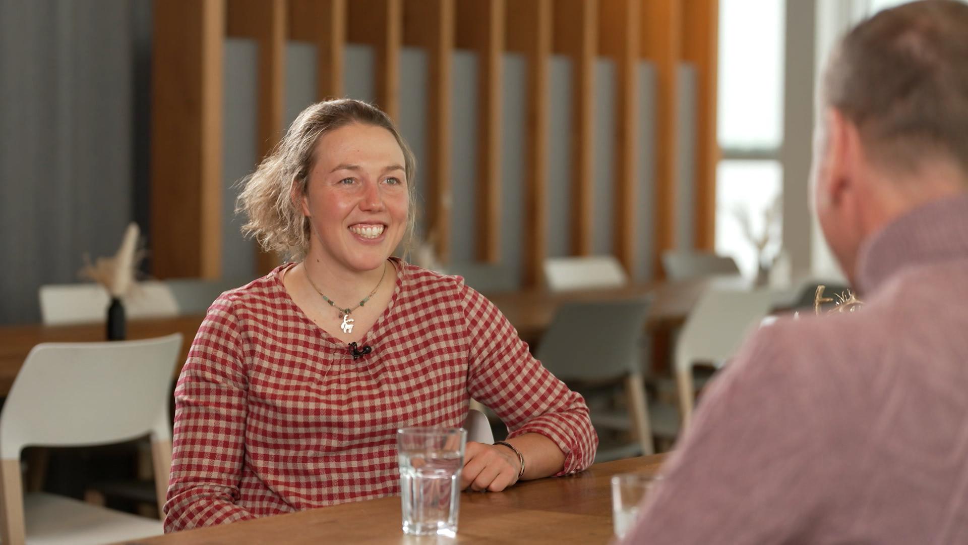 Laura Dahlmeier im Blickpunkt Sport Interview auf der Zugspitze