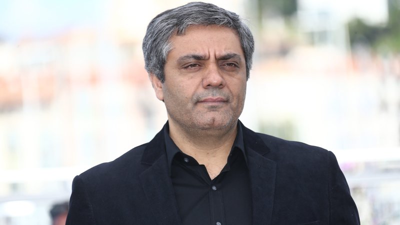 Regisseur Mohammad Rasoulof bei den Filmfestspielen in Cannes im Jahr 2017. | Bild: picture alliance / Sébastien Botella/MAXPPP/dpa | Sébastien Botella Regisseur Mohammad Rasoulof bei den Filmfestspielen in Cannes im Jahr 2017.