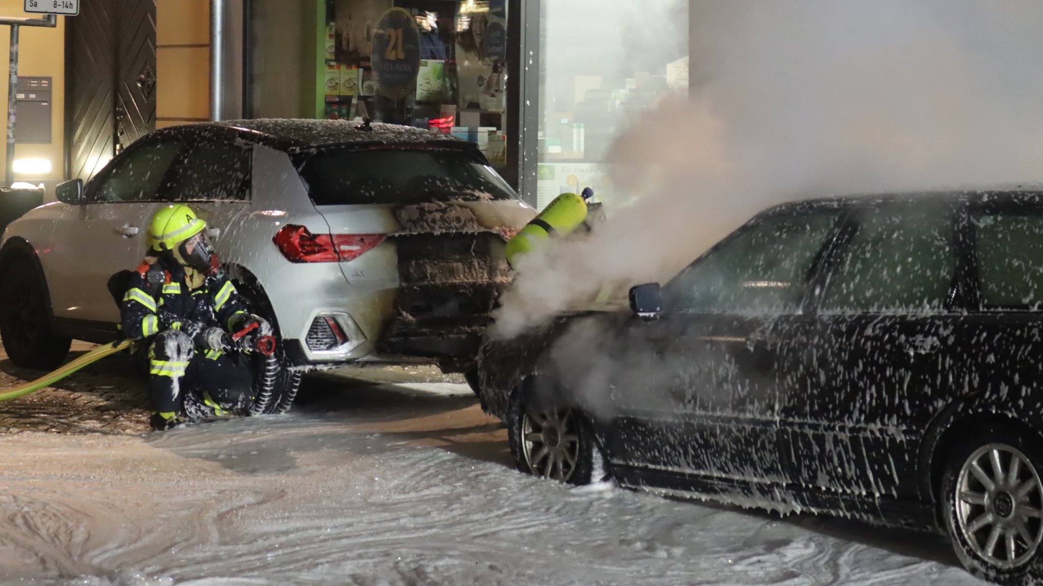 Auto in Deggendorfer Innenstadt ausgebrannt