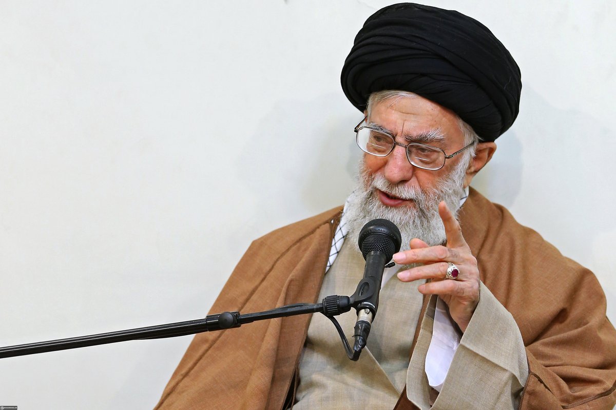 Irans geistlicher Führer kündigt neue Atom-Aktivitäten an
