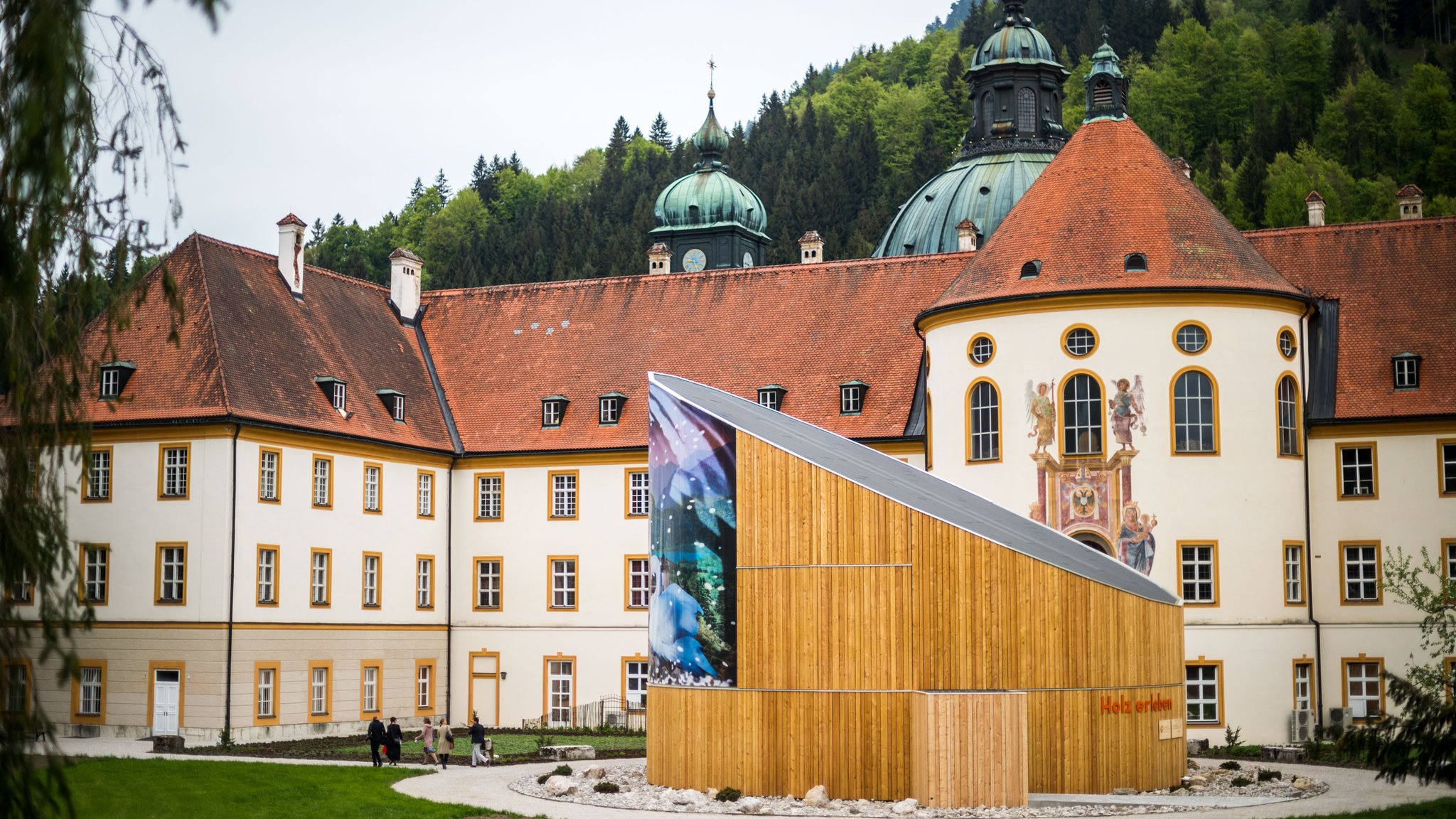 Der Pavillon  im Klostergarten.