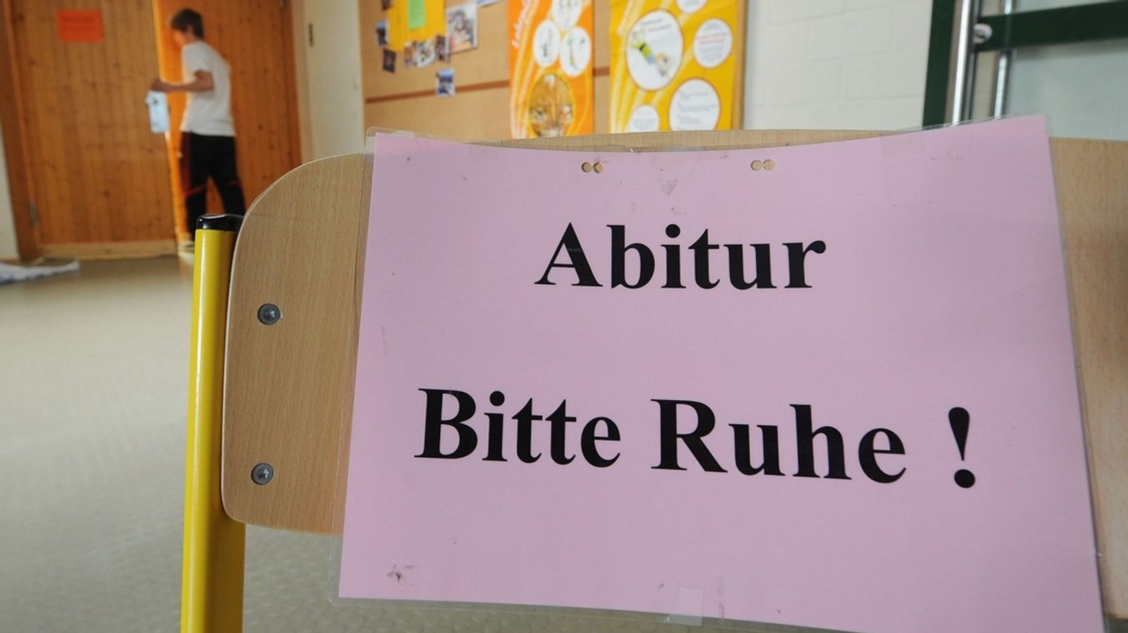 Premiere at Bavarian grammar schools: First G9 cohort takes their Abitur ...