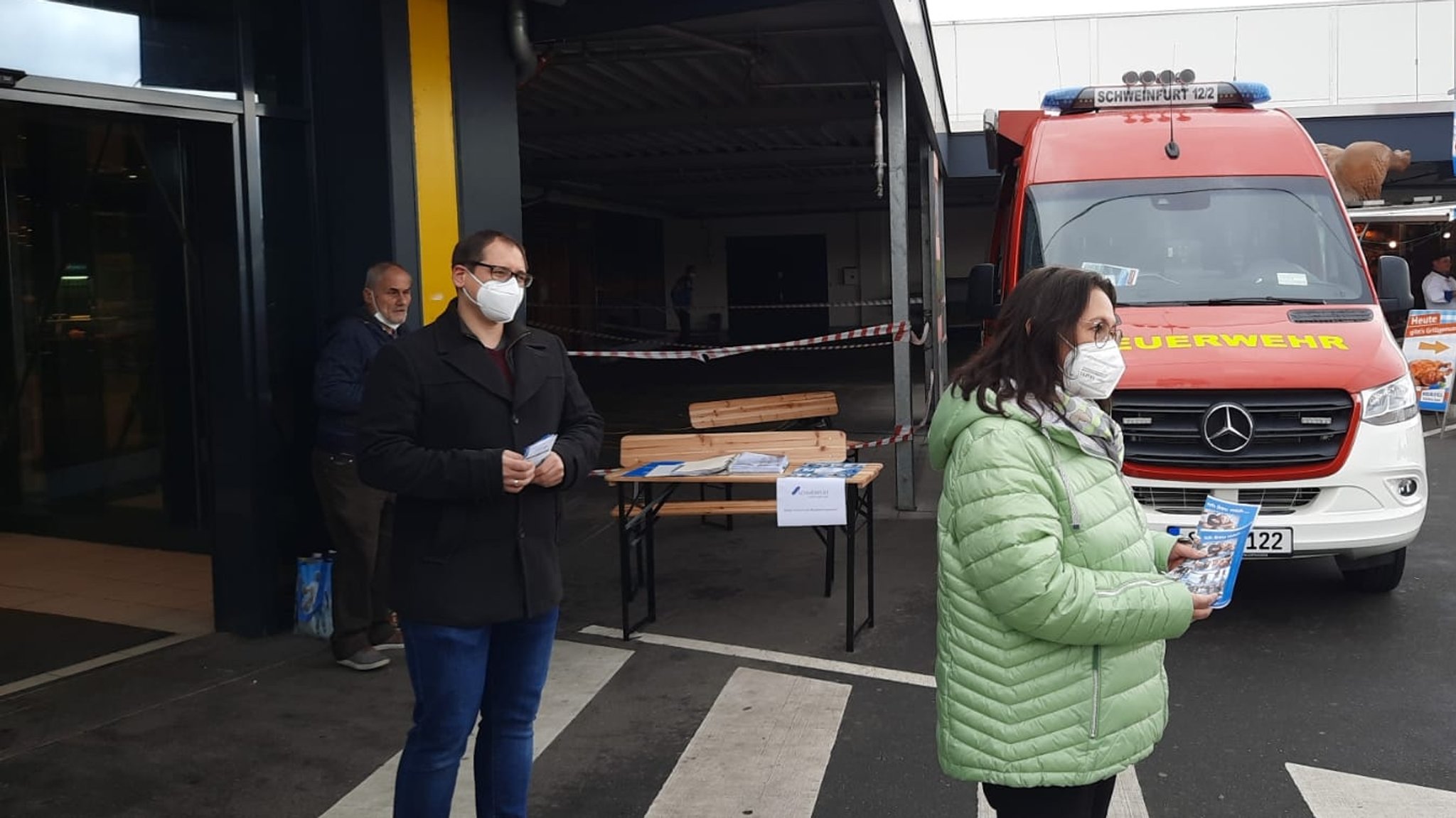 Der Mobile Impf-Registrierungsservice der Stadt Schweinfurt macht Station an unterschiedlichen Orten im Stadtgebiet.