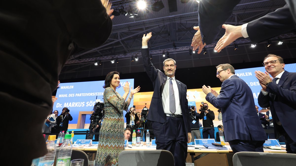 Söder bleibt CSU-Chef: 83,6 Prozent bisher schwächster Wert