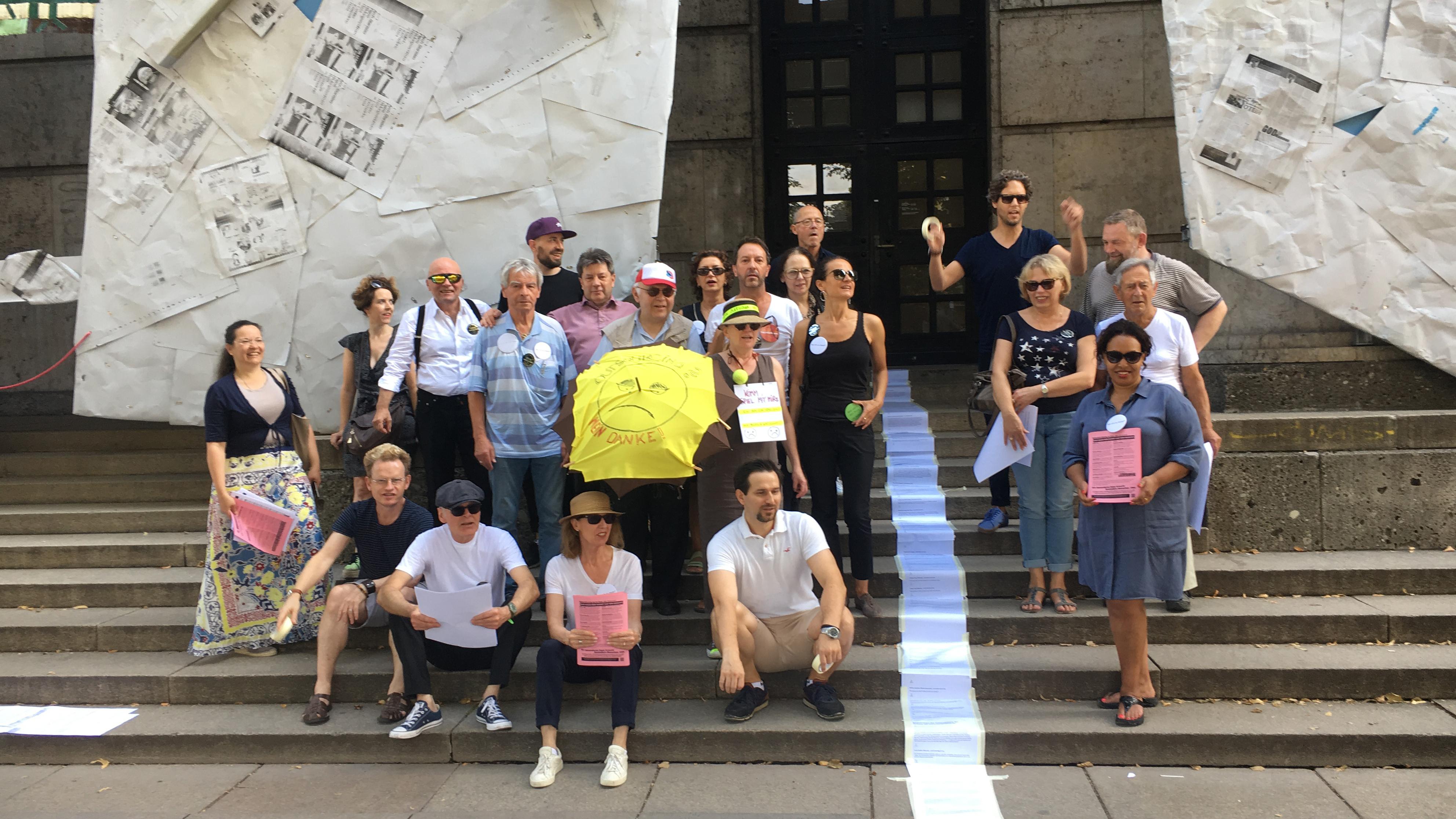 48 Mitarbeitern Im Haus Der Kunst Droht Entlassung Br24