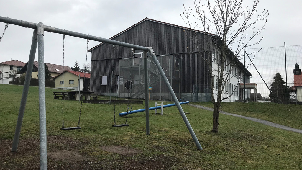 Das alte Schulhaus in Atzldorf wird zum Kulturhaus umgebaut