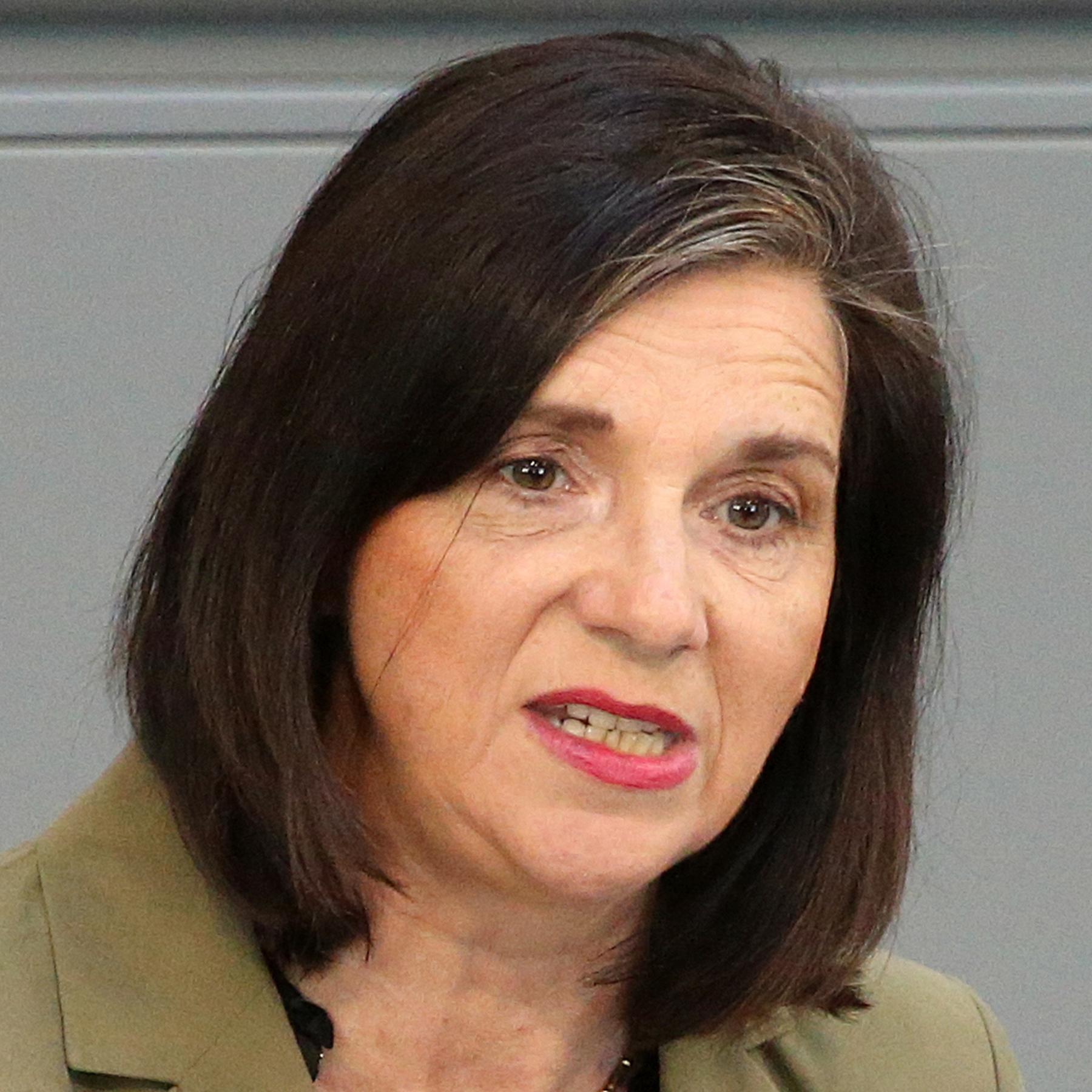 Katrin Göring-Eckardt: Einsatzgebiete der Polizei müssen infrage gestellt werden
