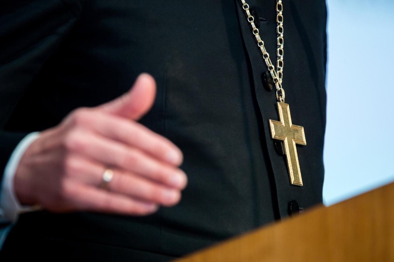Evangelische Landessynode Streit Um Segnung Homosexueller Paare Br24