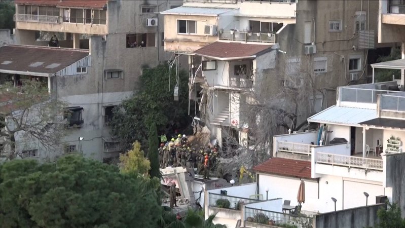 Zwei Tote nach Einschlag von iranischer Rakete in Haifa | Bild: Bayerischer Rundfunk 2026 Zwei Tote nach Einschlag von iranischer Rakete in Haifa