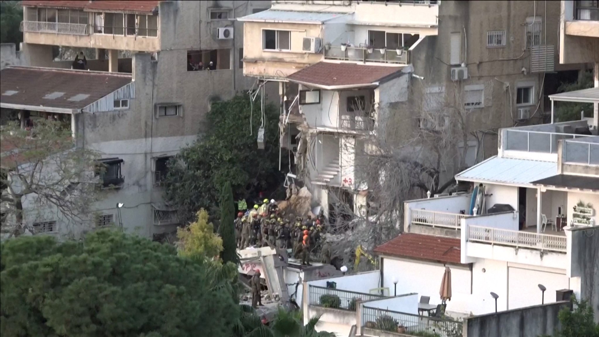 Zwei Tote nach Einschlag von iranischer Rakete in Haifa