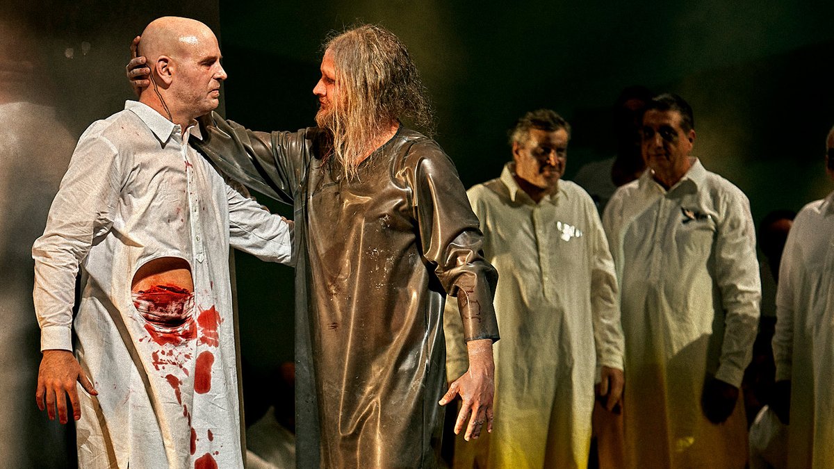 Bayreuther "Parsifal"-Auftakt: Blutdurst am Wasserloch
