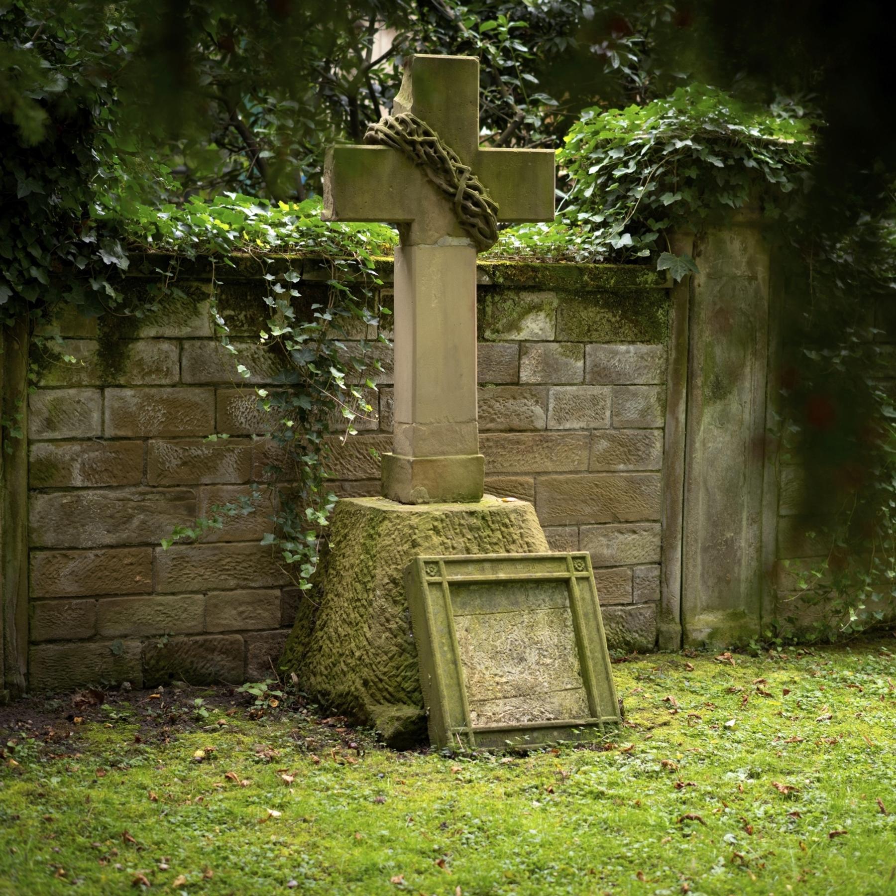 Wie redet man mit Kindern über den Tod?