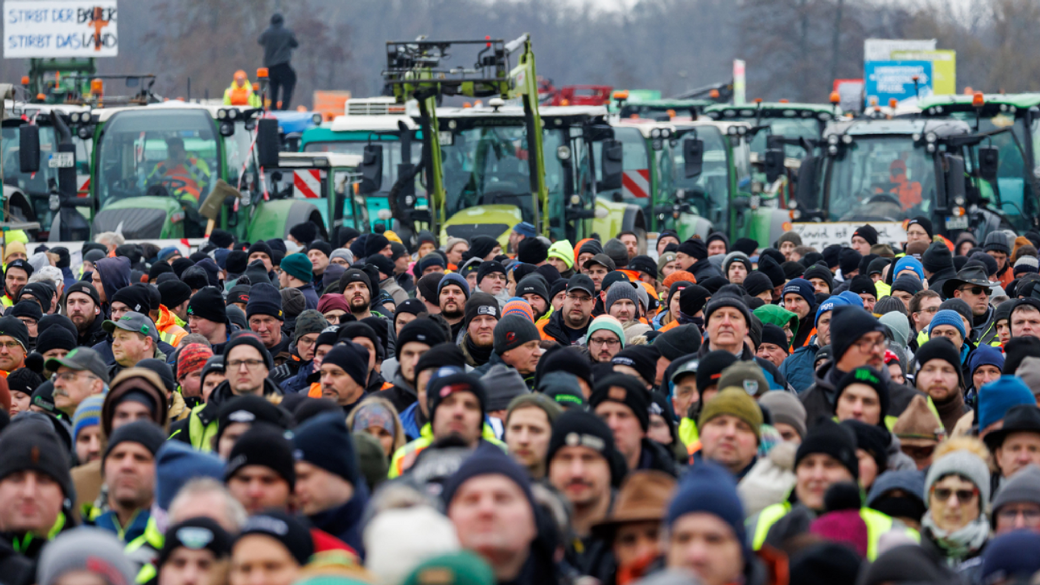 Proteste in Deutschland: Experte warnt vor Spaltung im Land