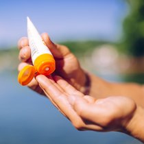 Sonnenschutz für die Haut - Wie wirken UV-Filter? | Bild: BR/Johanna Schlüter