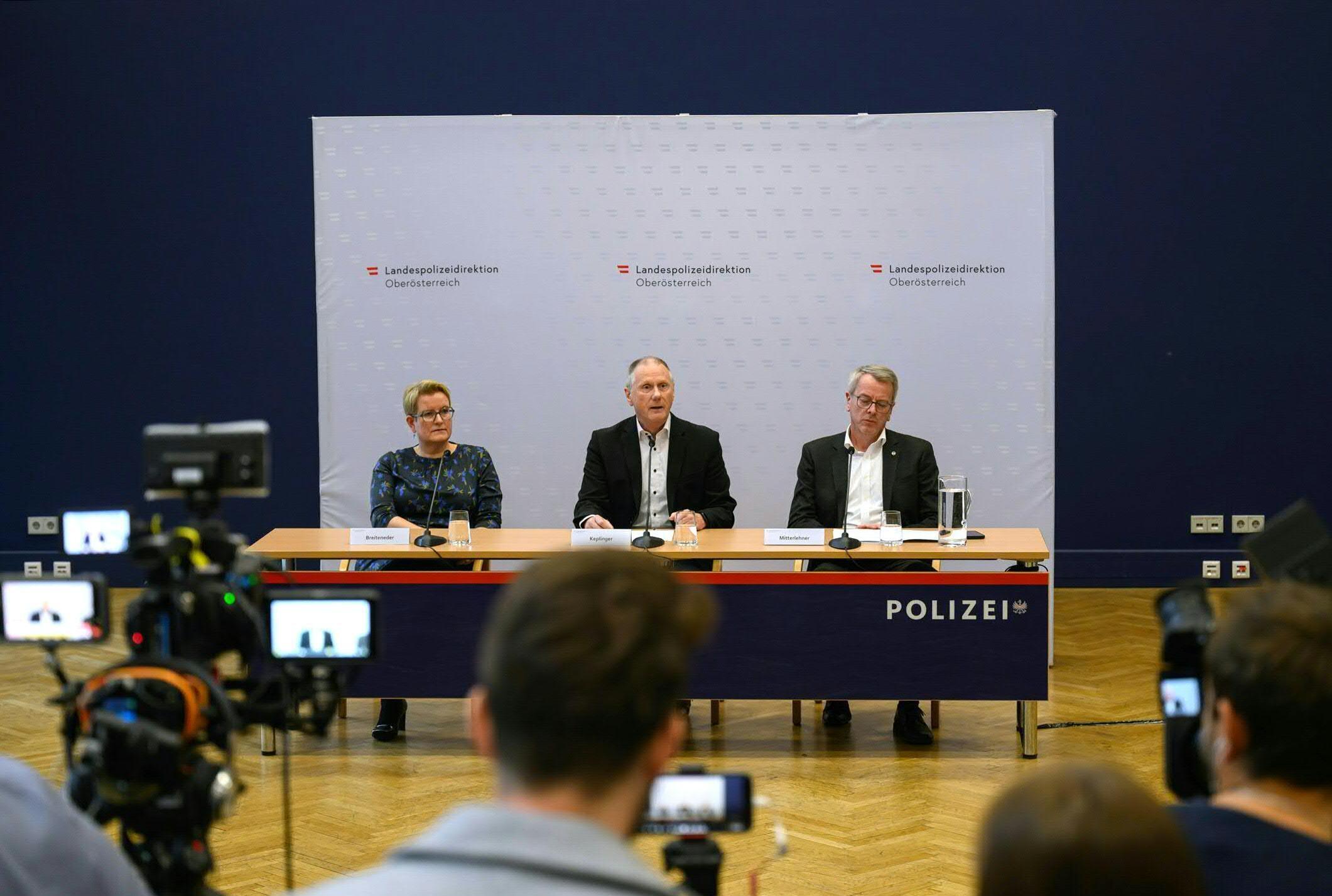  Pressekonferenz nach dem Gewaltverbrechen im Mühlviertel 