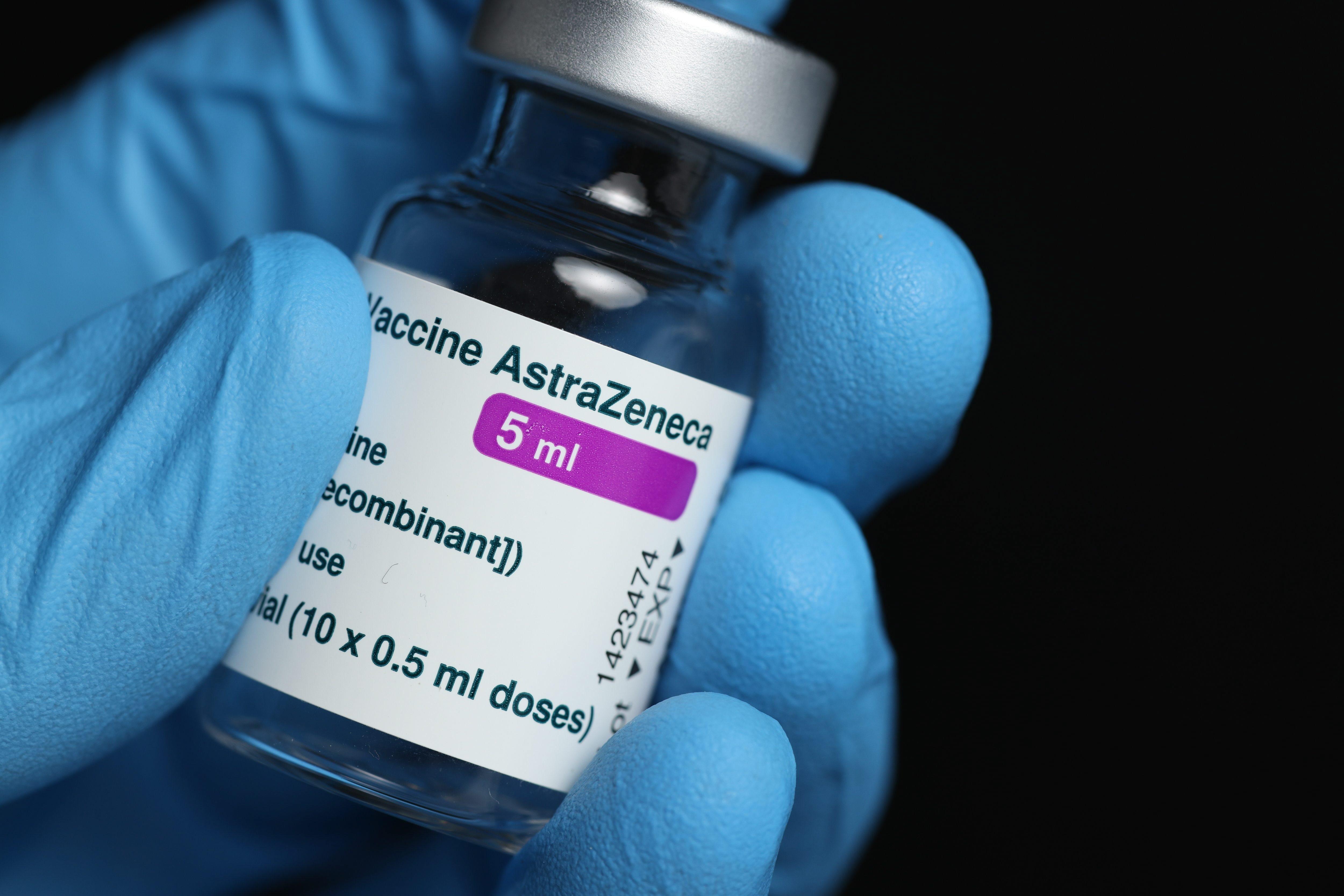 Nach Tod einer Pflegerin: Zurückhaltung bei Astrazeneca ...