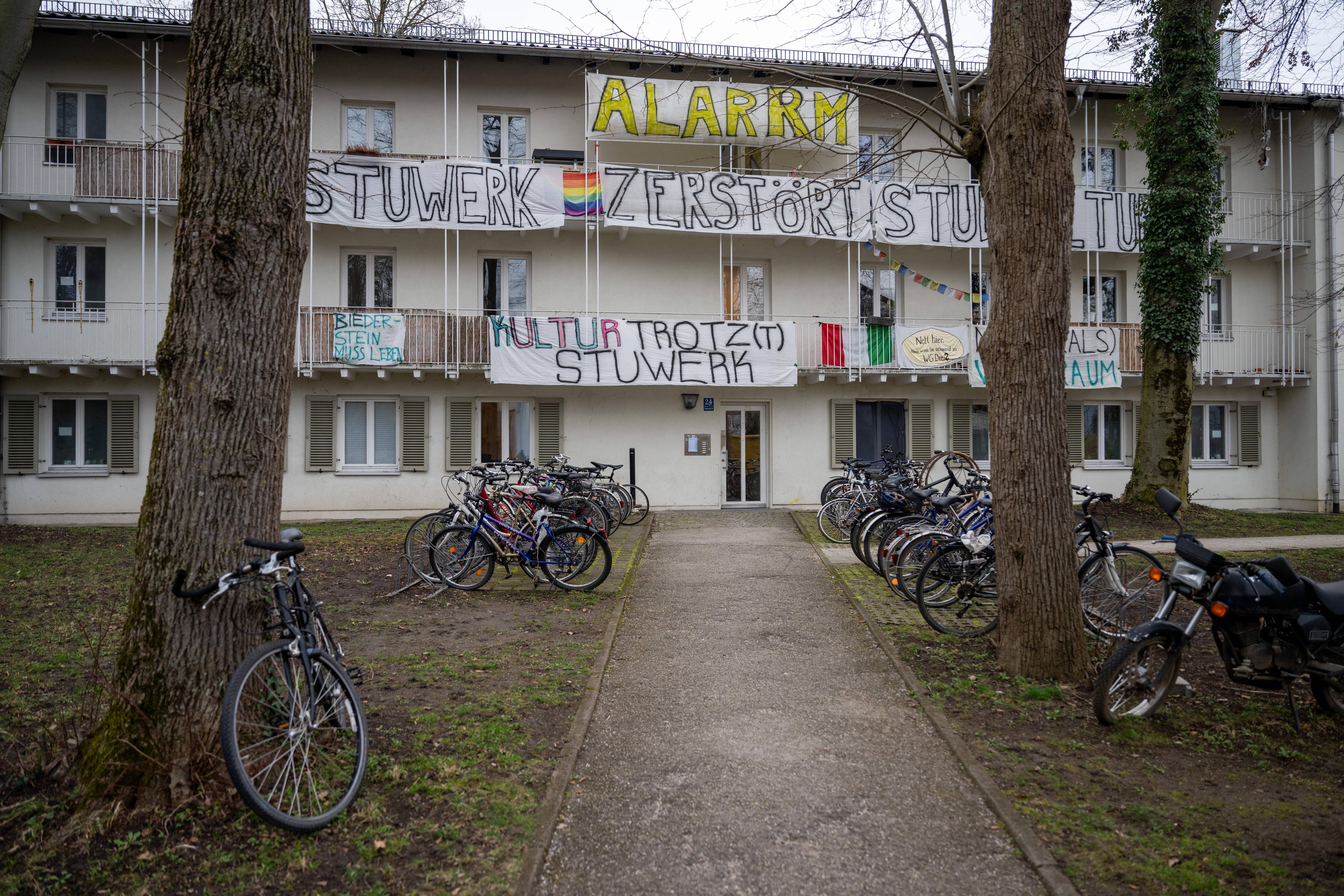Die Studierenden aus dem Biedersteiner Studentenwohnheim in München kämpfen  um den Erhalt der demokratischen Selbstverwaltung.