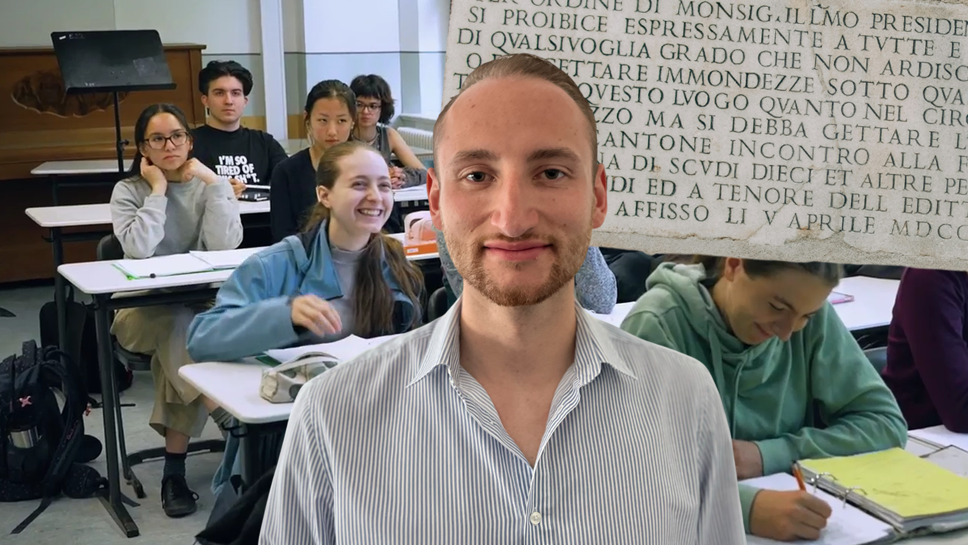 Andreas vor einer Klasse.