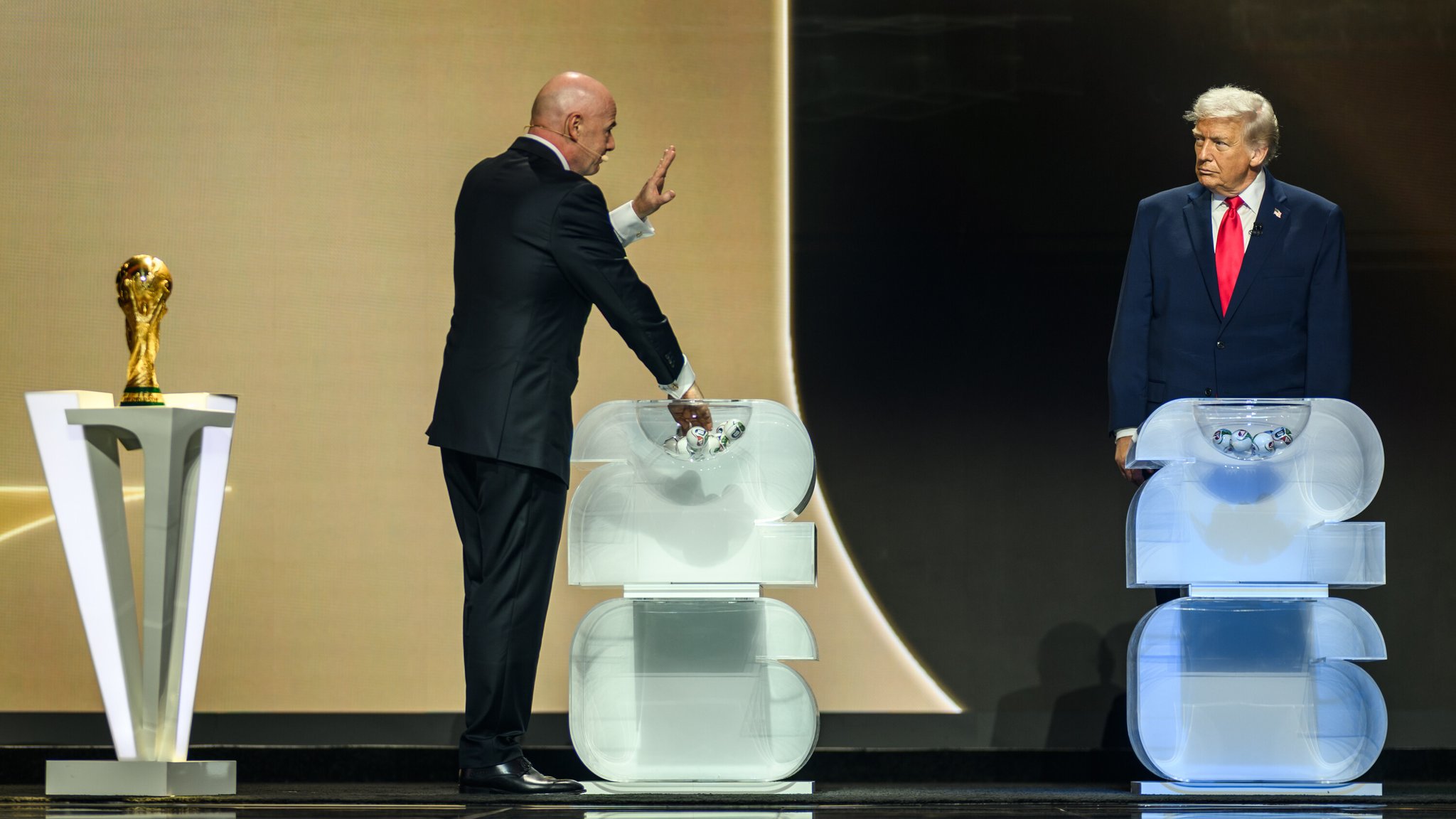 Grätsche gegen Trump? Debatte um WM-Boykott nimmt Fahrt auf