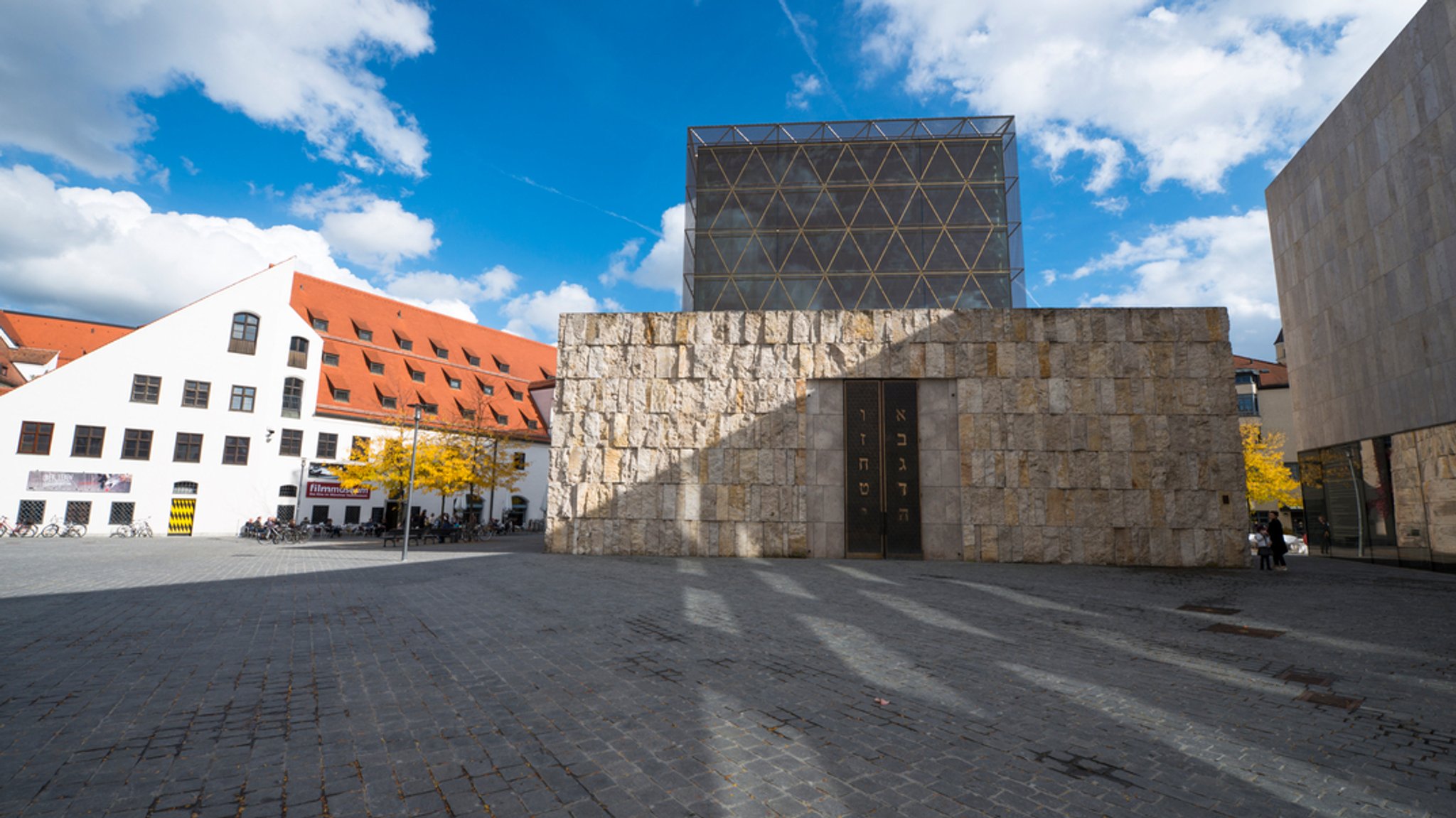 Das Stadtmuseum und die Hauptsynagoge in München