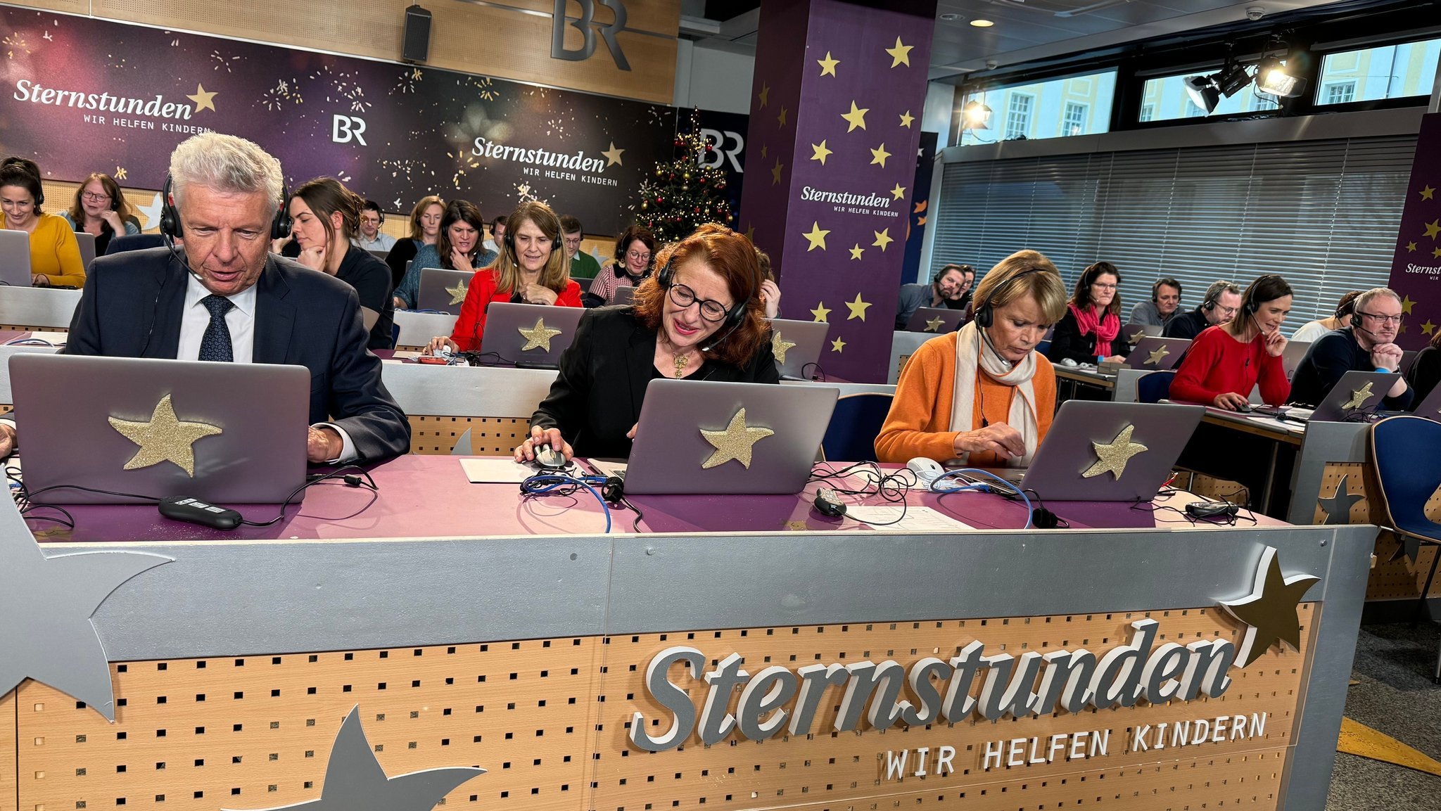 Sternstunden-Tag: Blick in die Spendenzentrale im BR-Funkhaus