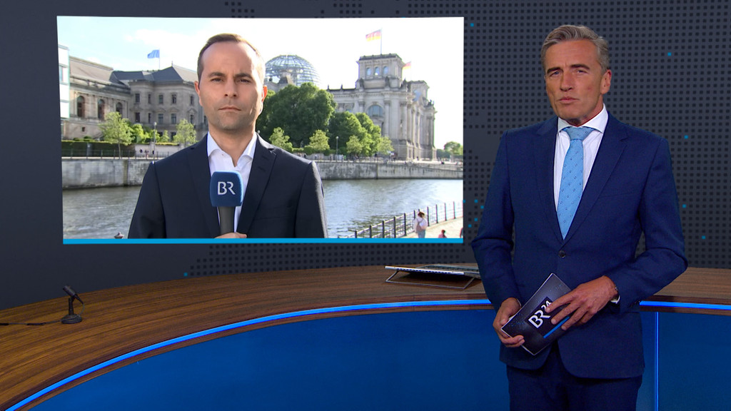 Berlin-Korrespondent Mario Kubina im BR24 Interview | Bild: BR Berlin-Korrespondent Mario Kubina im BR24 Interview