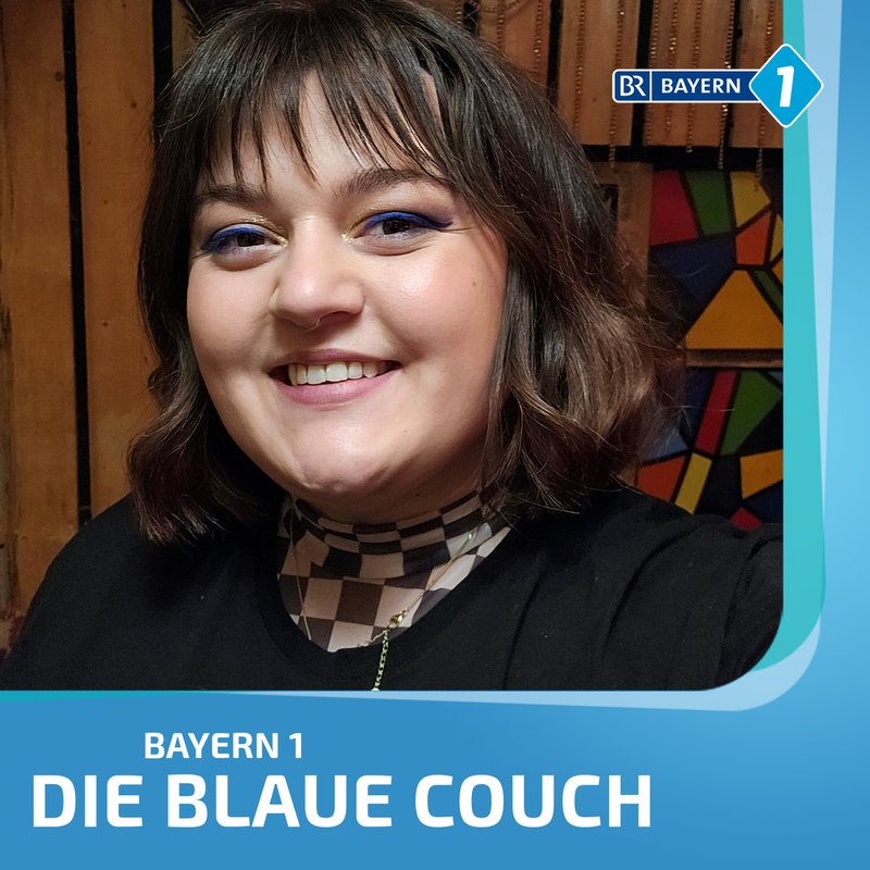 Teresa Reichl, Kabarettistin, über Schminke, Bücher und warum Liegen so schön ist - Blaue Couch | BR Podcast