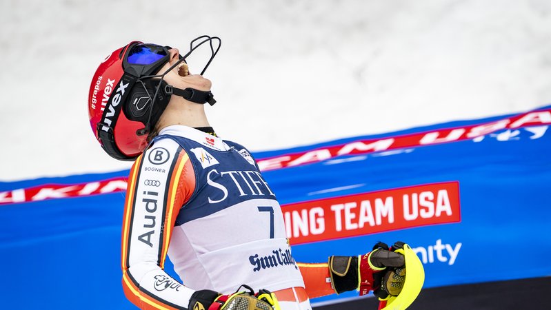 Skirennfahrerin Lena Dürr | Bild: picture alliance/KEYSTONE | JEAN-CHRISTOPHE BOTT Skirennfahrerin Lena Dürr