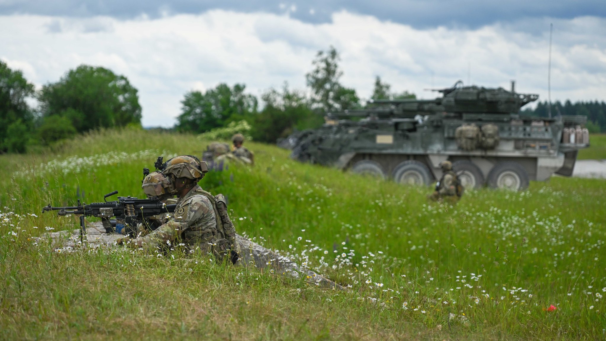 Einheiten der US-Armee bei einer Übung auf dem Truppenübungsplatz Grafenwöhr 