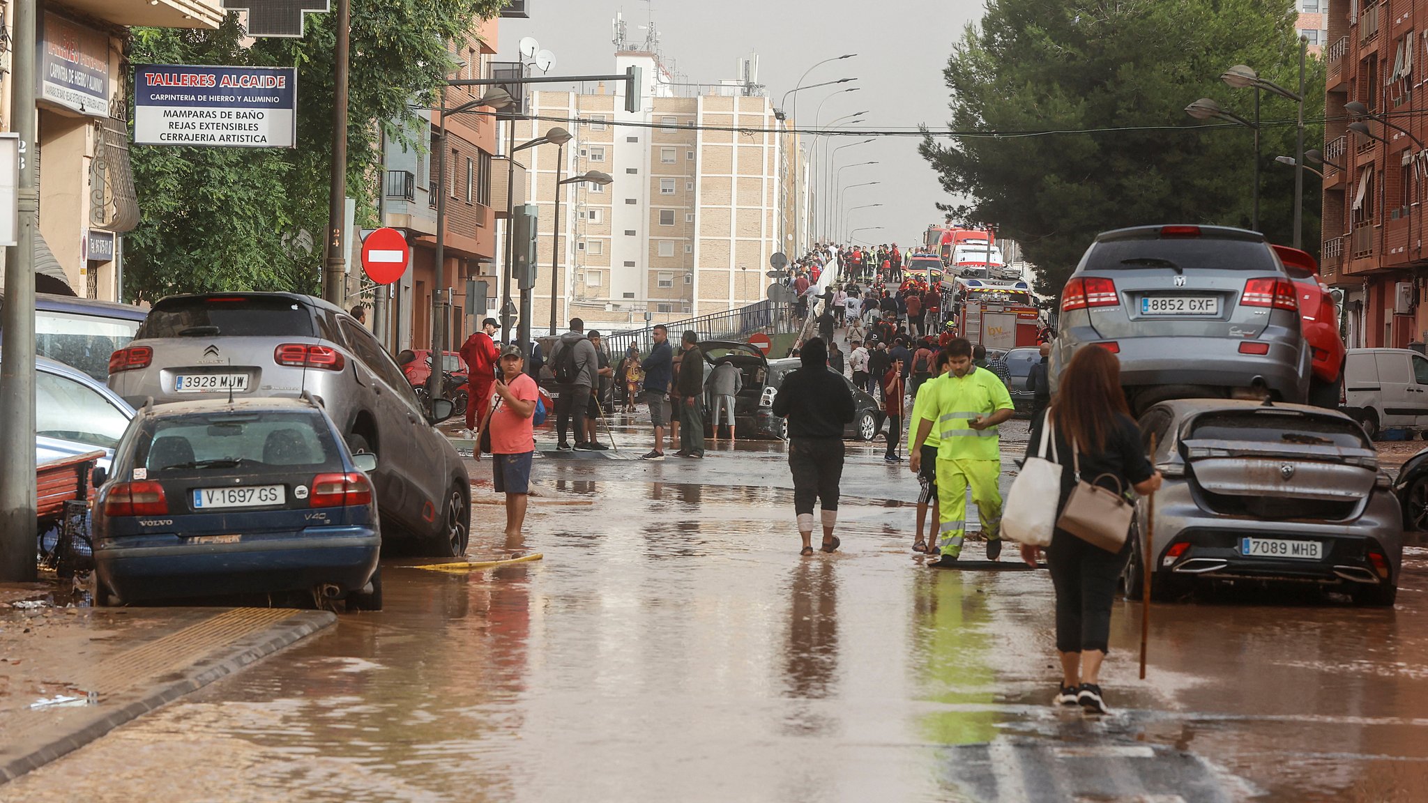 Seit Dienstag anhaltende Regenfälle verursachten Überschwemmungen in der Gegend von Málaga bis Valencia. 