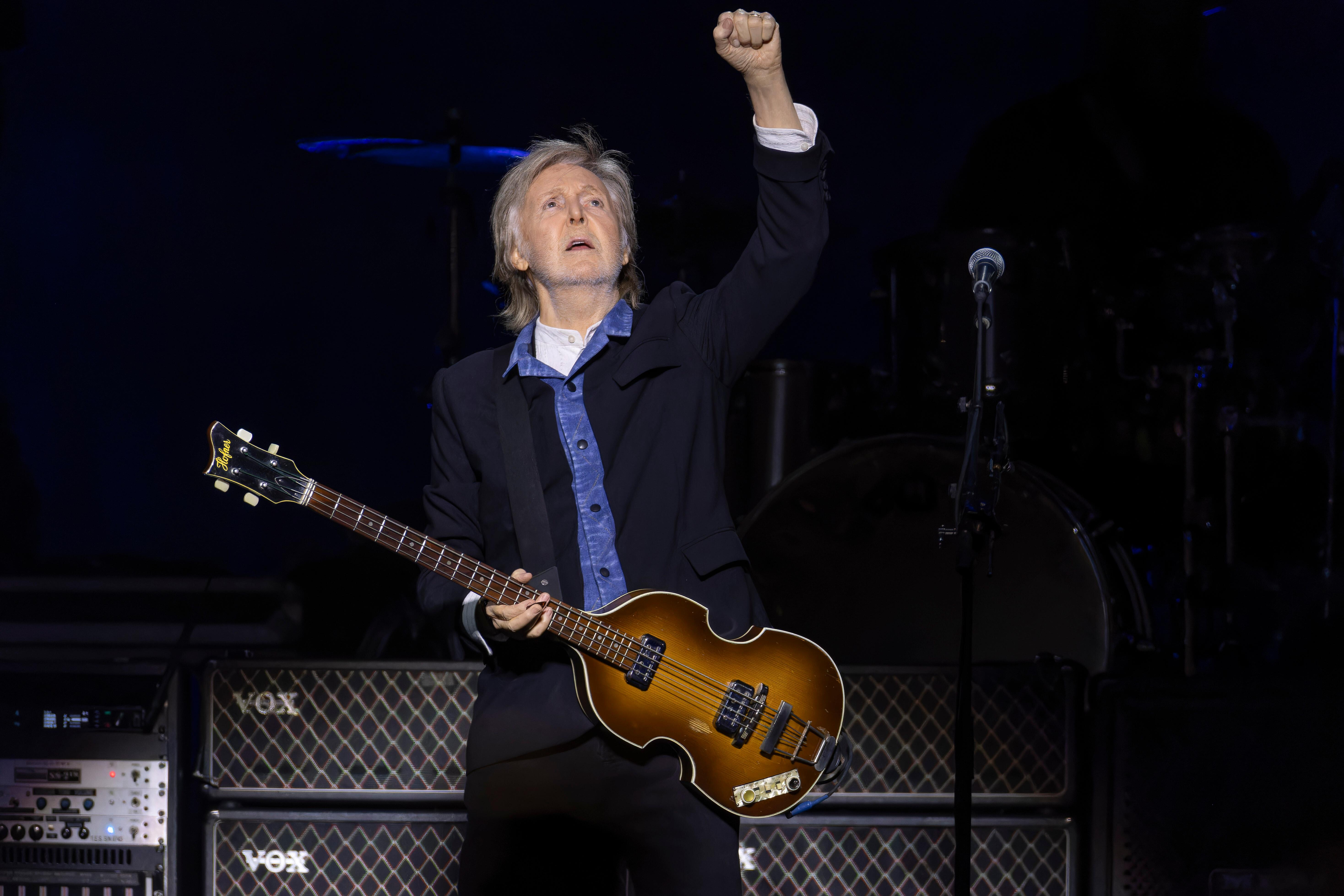 Der sogenannte "Beatle-Bass" von Paul McCartney machte die fränkische Firma Höfner weltberühmt.