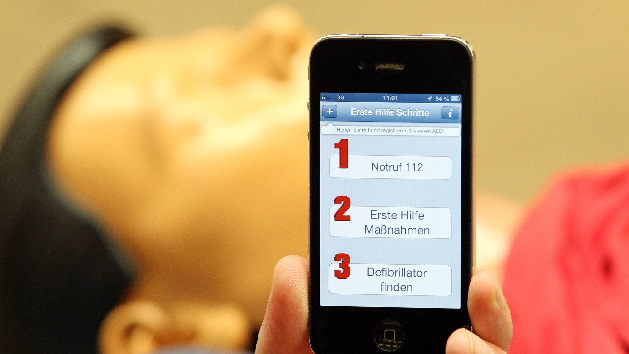 Symbolbild: Erste Hilfe | Bild: picture alliance / dpa | Friso Gentsch Symbolbild: Erste Hilfe