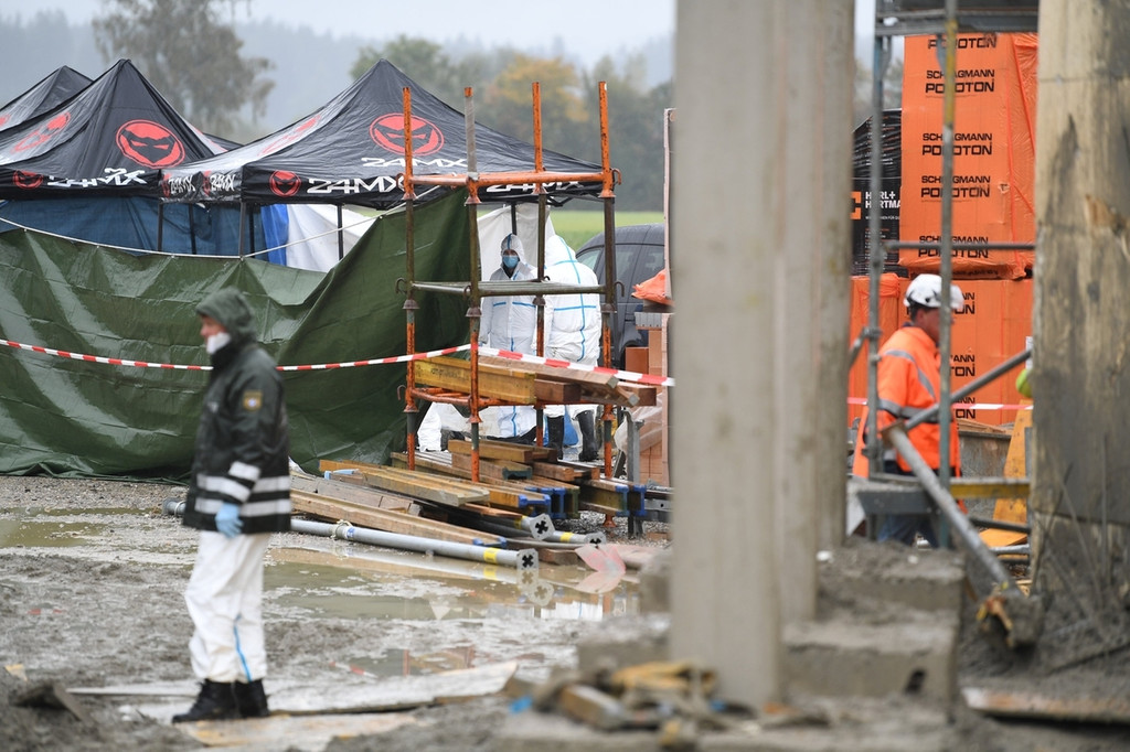 Archivfoto der Unfallstelle in Denklingen vom 16.10.2020: Vier Tote gab es damals bei einem Unfall auf einer Baustelle in Oberbayern.